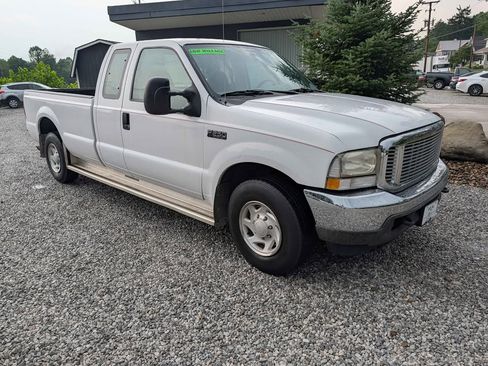 Used 2004 Ford F250 2WD SuperCab Super Duty image 3