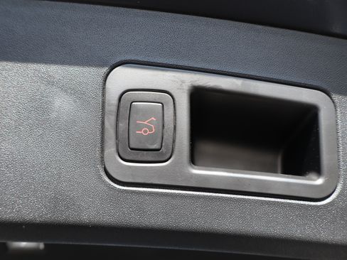 Used 2018 Tesla Model S 100D image 14