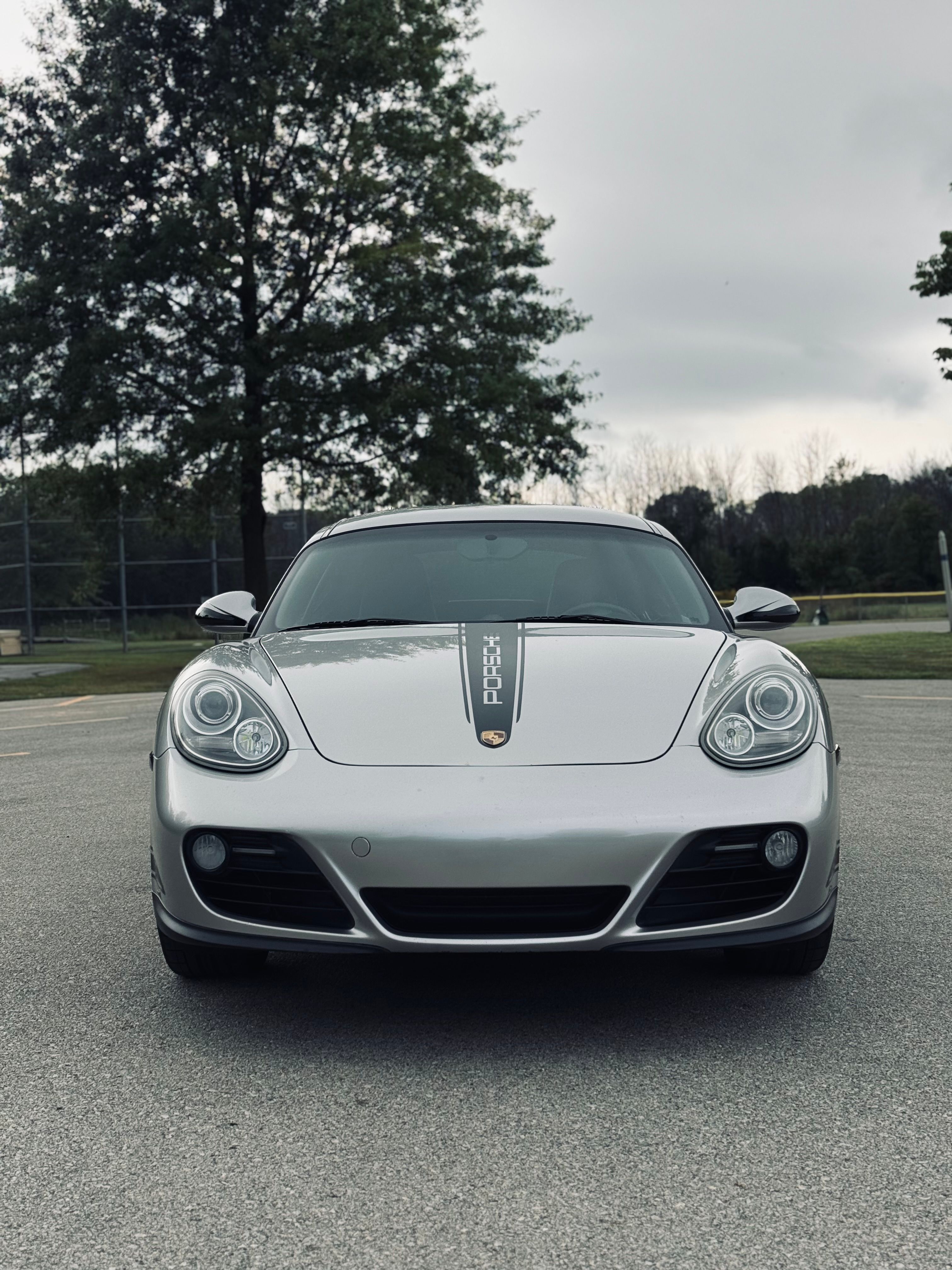 Used 2011 Porsche Cayman UNAVAIL RWD image 2