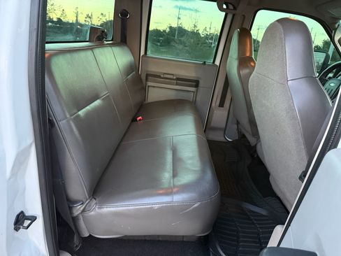 Used 2009 Ford F250 XL image 14