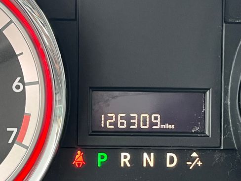 Used 2015 Dodge Grand Caravan SE image 7