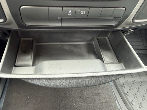 Used 2016 RAM 1500 2WD Regular Cab Express image 30