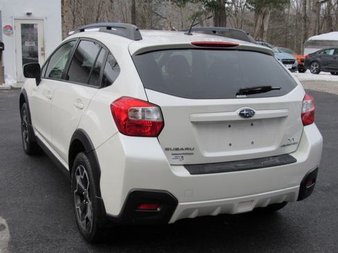 Used 2014 Subaru XV Crosstrek 2.0i Premium image 7