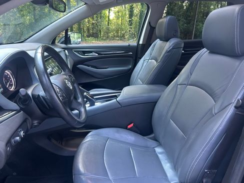 Used 2018 Buick Enclave FWD Premium image 21