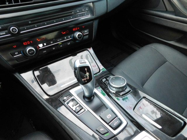 Used 2015 BMW 528i Sedan RWD image 18