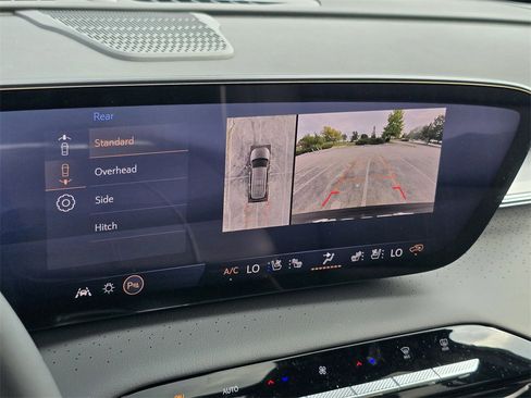 New 2026 Buick Enclave Avenir image 21