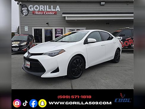Used 2017 Toyota Corolla image 3