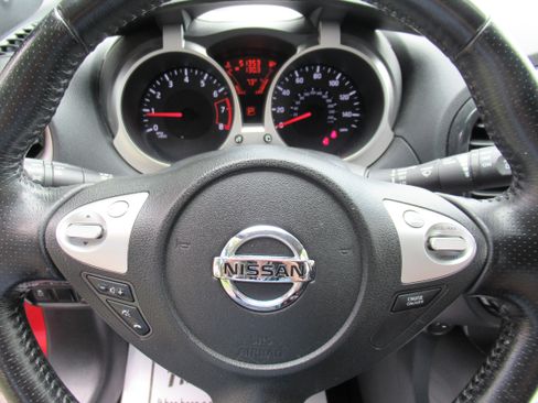 Used 2013 Nissan Juke AWD SL image 12