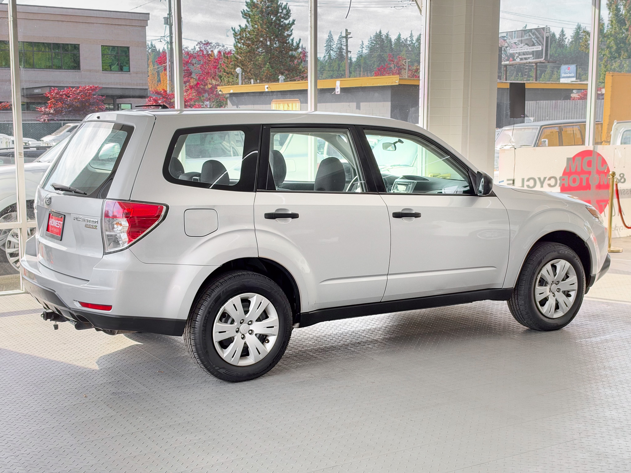 Used 2010 Subaru Forester 2.5X AWD/4WD image 4
