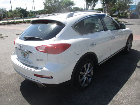 Used 2017 INFINITI QX50 AWD image 7