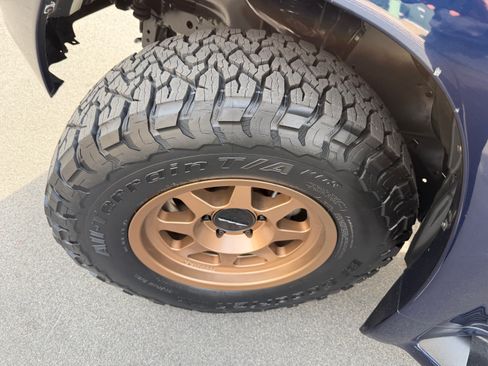 Used 2006 Lexus GX 470 image 16