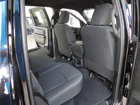 Used 2022 RAM 2500 Tradesman image 24