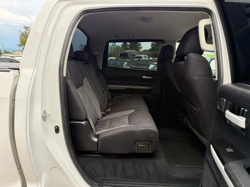 Used 2020 Toyota Tundra 4x4 CrewMax image 19