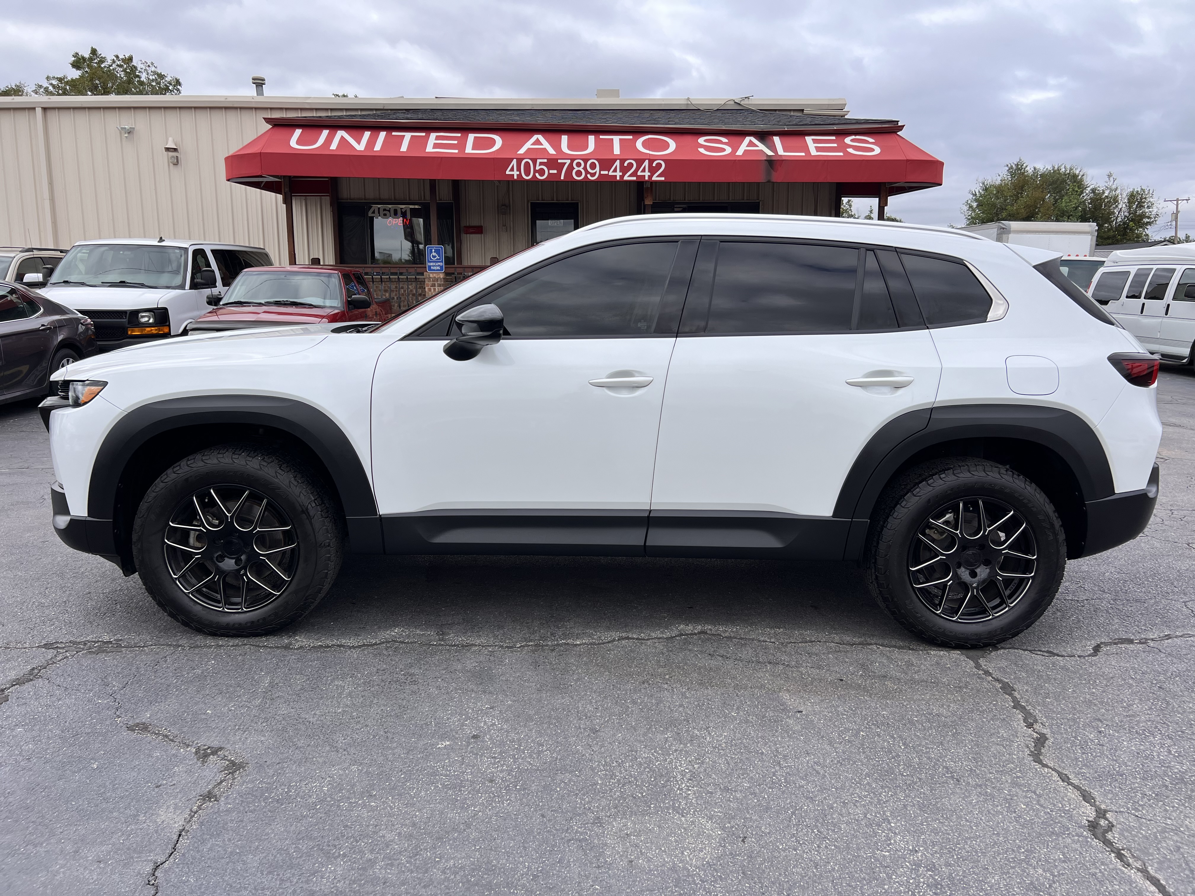 Used 2024 MAZDA CX-50 AWD 2.5 Turbo w/ Premium Pkg image 1