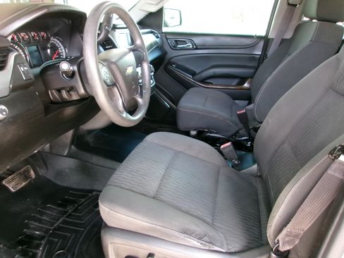 Used 2017 Chevrolet Tahoe 2WD image 4