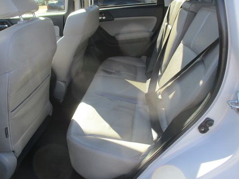 Used 2015 Subaru Forester 2.5i Limited image 22