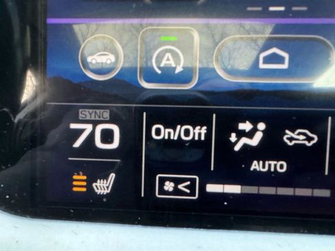 Used 2021 Subaru Outback Touring image 20