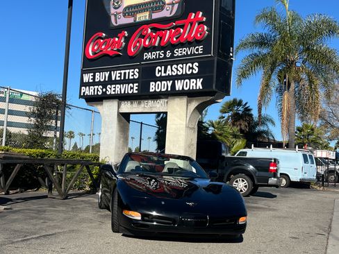 Used 2003 Chevrolet Corvette image 34