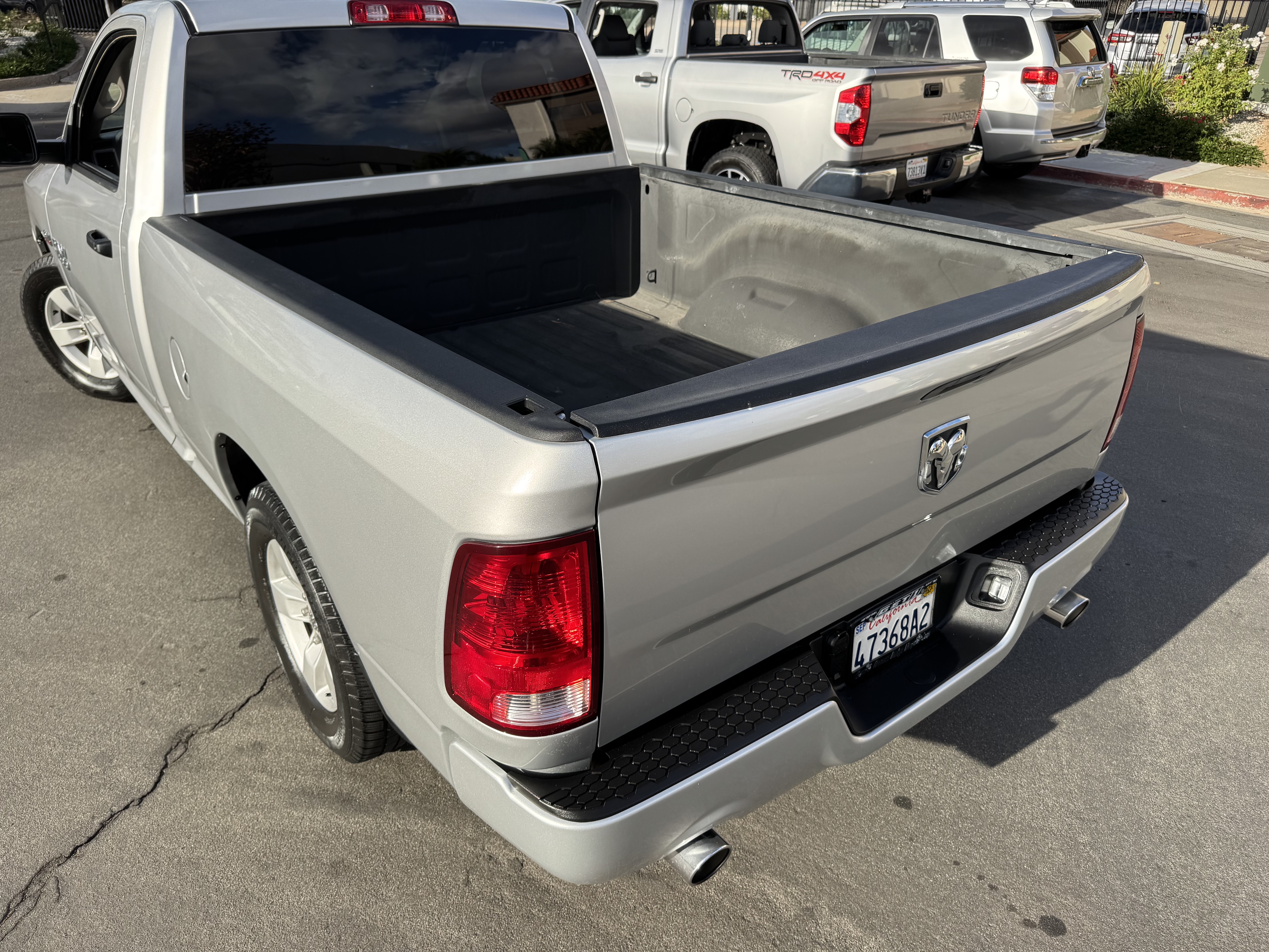 Used 2016 RAM 1500 2WD Regular Cab ST image 5