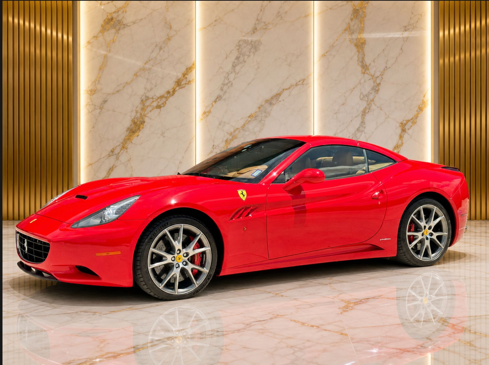 Used 2011 Ferrari California RWD image 2