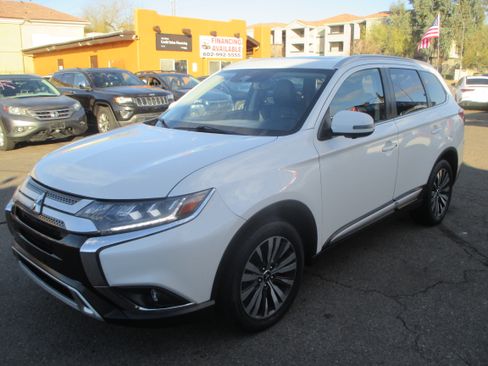 Used 2020 Mitsubishi Outlander SEL image 16