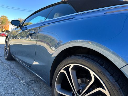 Used 2017 Buick Cascada Premium image 7