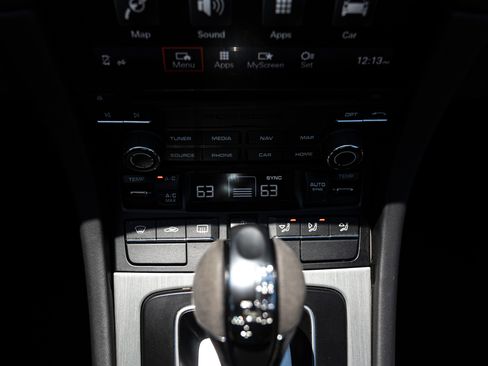 Used 2018 Porsche 911 GT3 Coupe RWD image 25