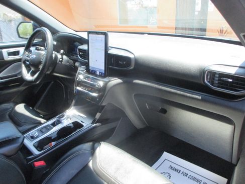 Used 2021 Ford Explorer 4WD ST image 4