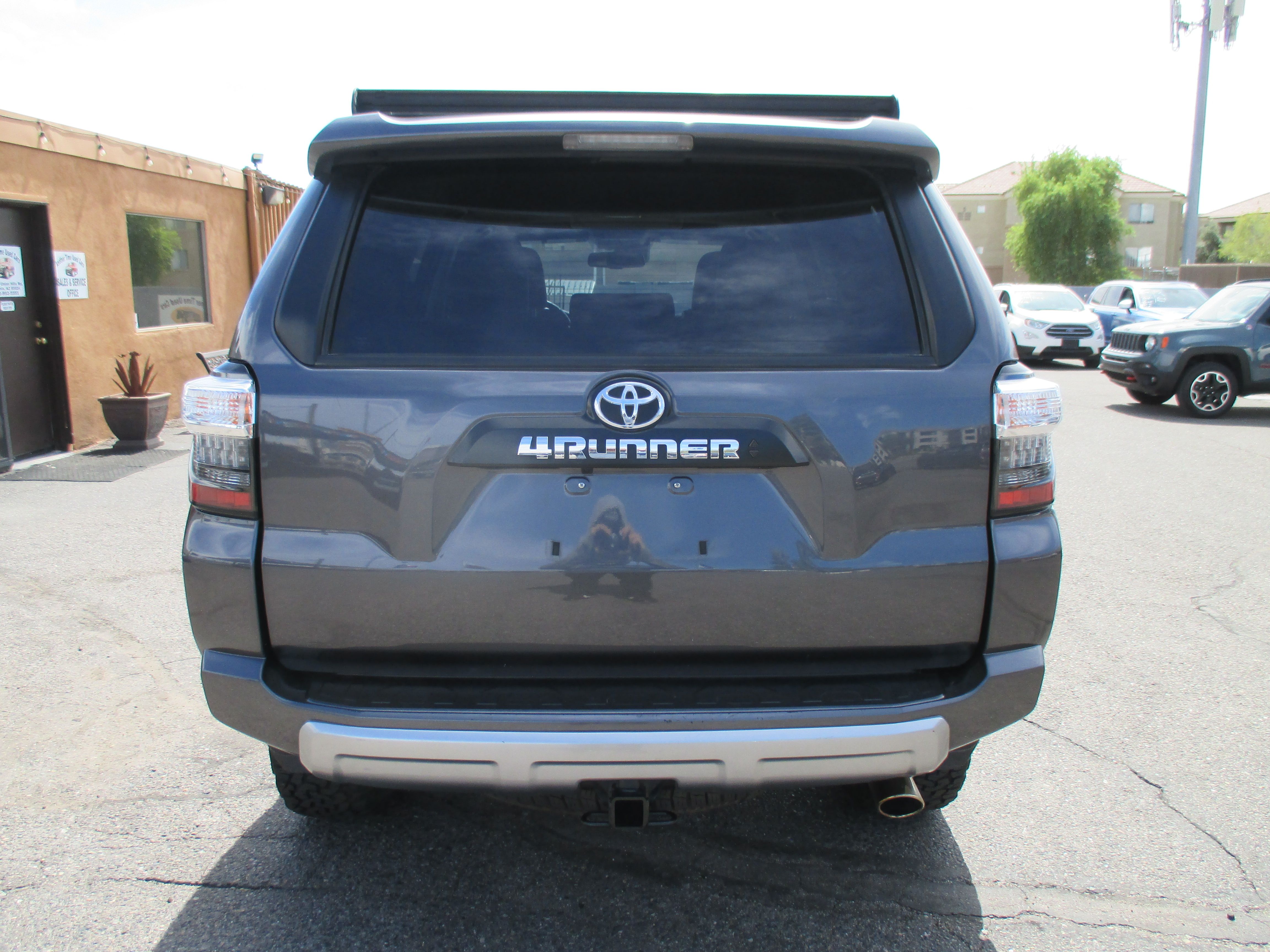 Used 2022 Toyota 4Runner 4WD TRD Off-Road Premium image 14
