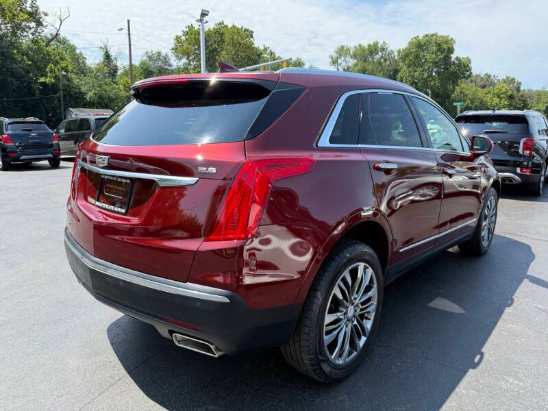 Used 2017 Cadillac XT5 Premium Luxury AWD/4WD image 7