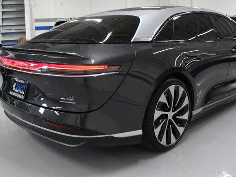 Used 2023 Lucid Air Grand Touring image 7