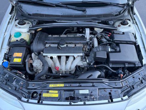 Used 2006 Volvo V70 2.4 image 23