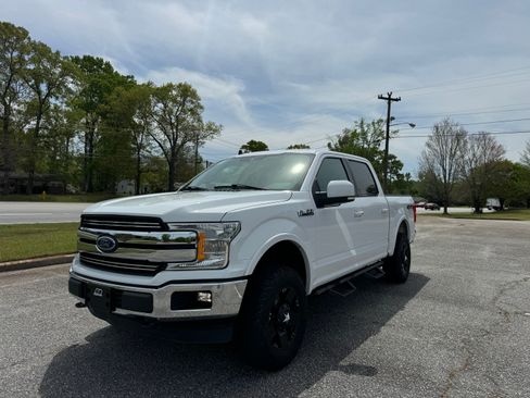 Used 2020 Ford F150 Lariat image 1