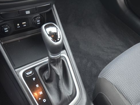 Used 2022 Hyundai Accent SE image 20