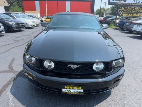 Used 2007 Ford Mustang GT Convertible RWD image 27