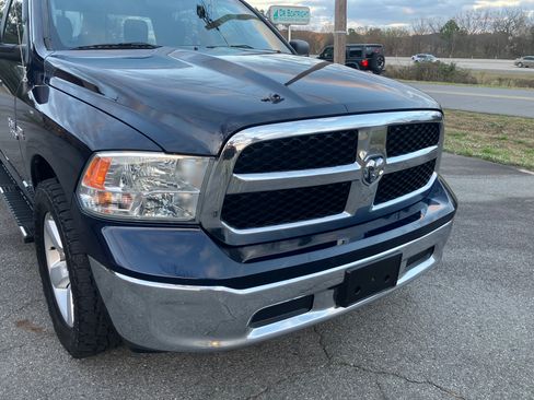 Used 2018 RAM 1500 SLT image 16