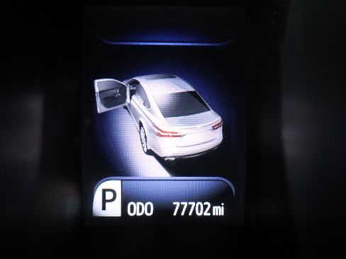 Used 2013 Toyota Avalon XLE Touring image 23