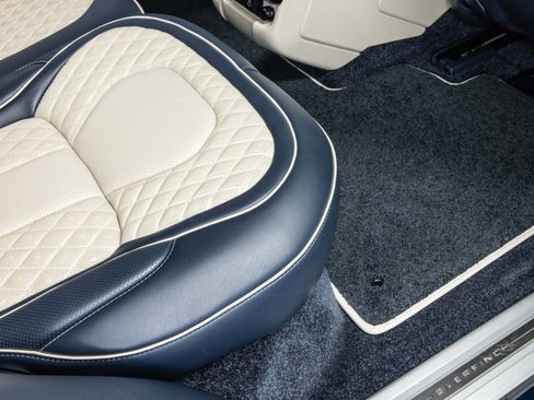 Used 2021 Land Rover Range Rover P525 Westminster Edition LWB image 26