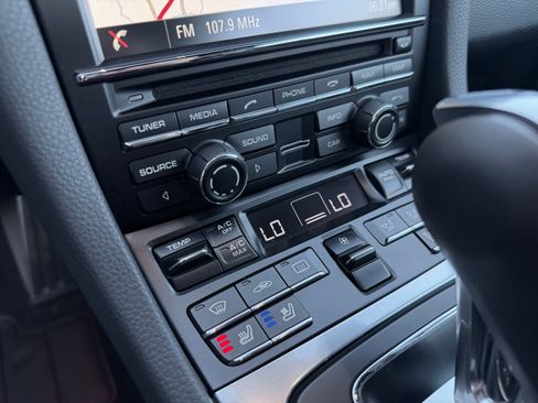 Used 2014 Porsche Cayman RWD image 14