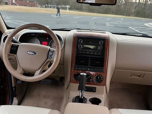 Used 2009 Ford Explorer 2WD Eddie Bauer image 14