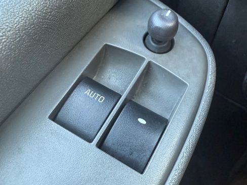 Used 2021 Chevrolet Express 2500 image 14