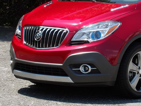 Used 2014 Buick Encore FWD Leather image 9