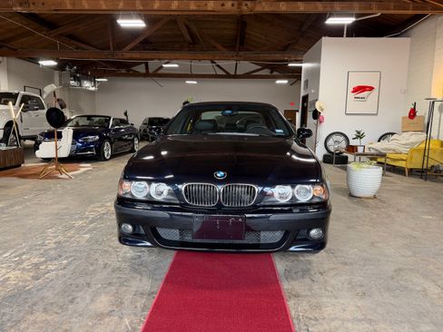 Used 2003 BMW M5 RWD image 11