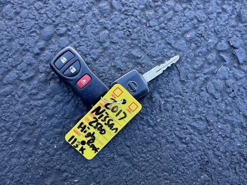 Used 2017 Nissan NV 2500 SV image 20