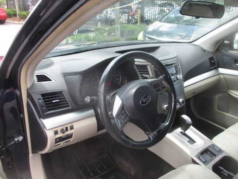 Used 2013 Subaru Outback 2.5i Premium image 15
