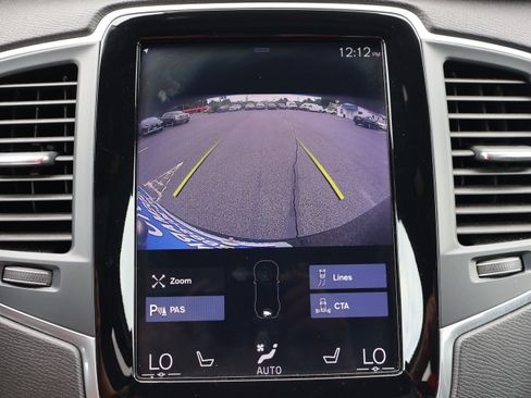 Used 2019 Volvo XC90 T6 Momentum image 28