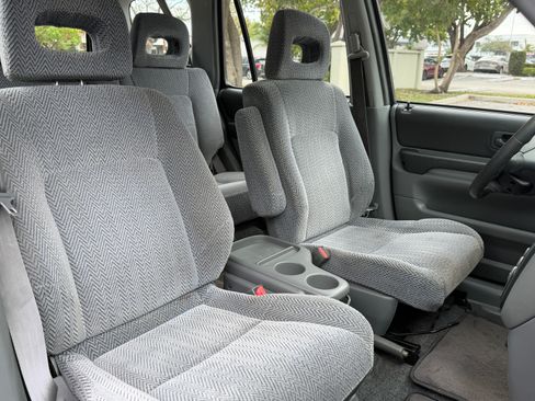 Used 1997 Honda CR-V image 11