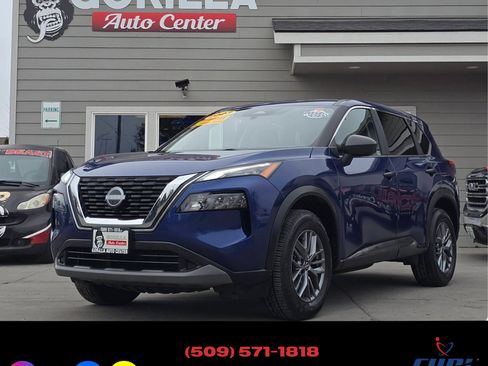 Used 2023 Nissan Rogue S image 3