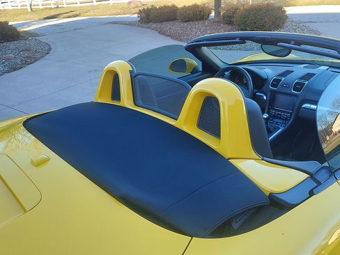 Used 2014 Porsche Boxster S image 30