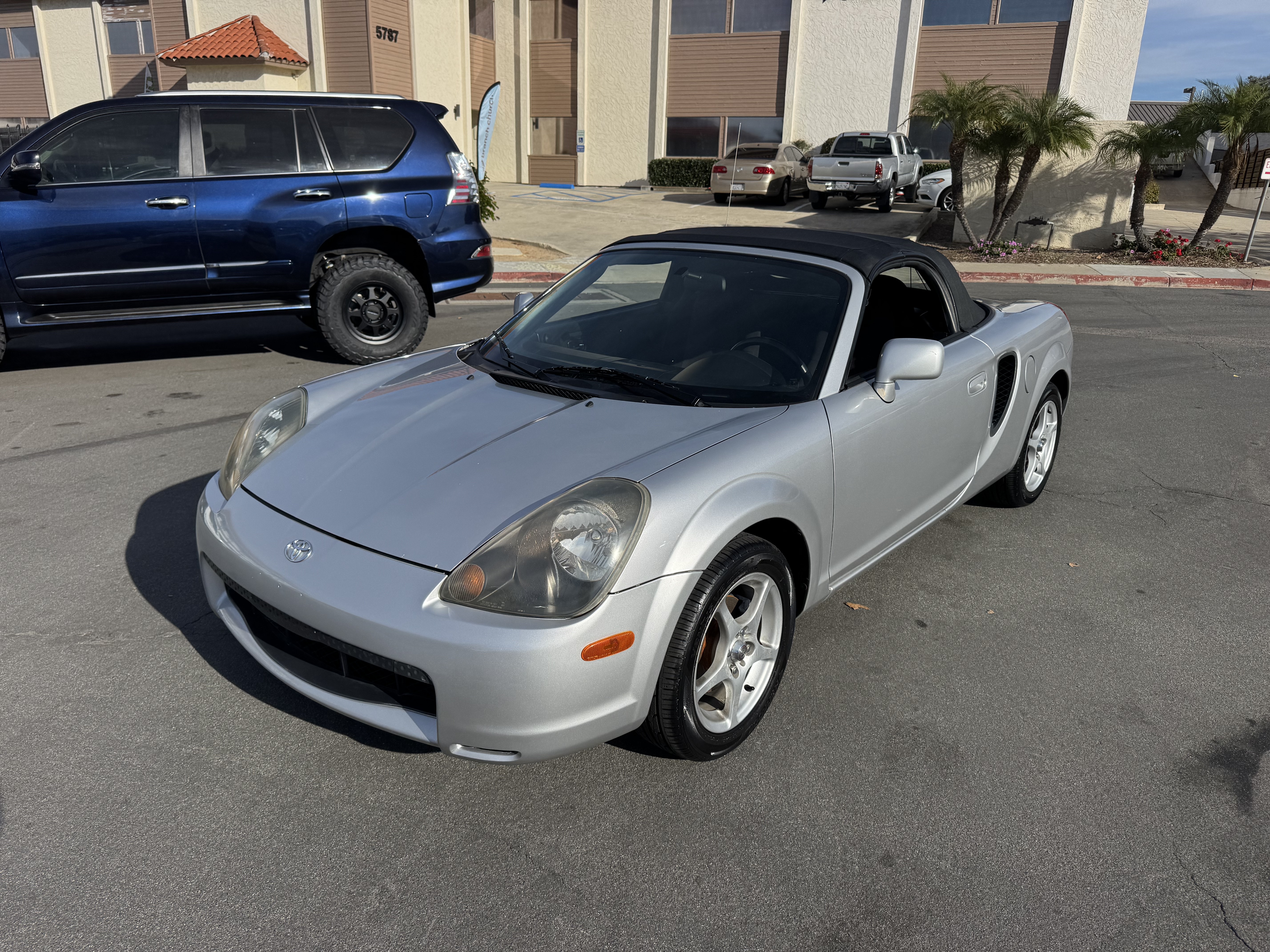 Used 2002 Toyota MR2 Spyder RWD image 18